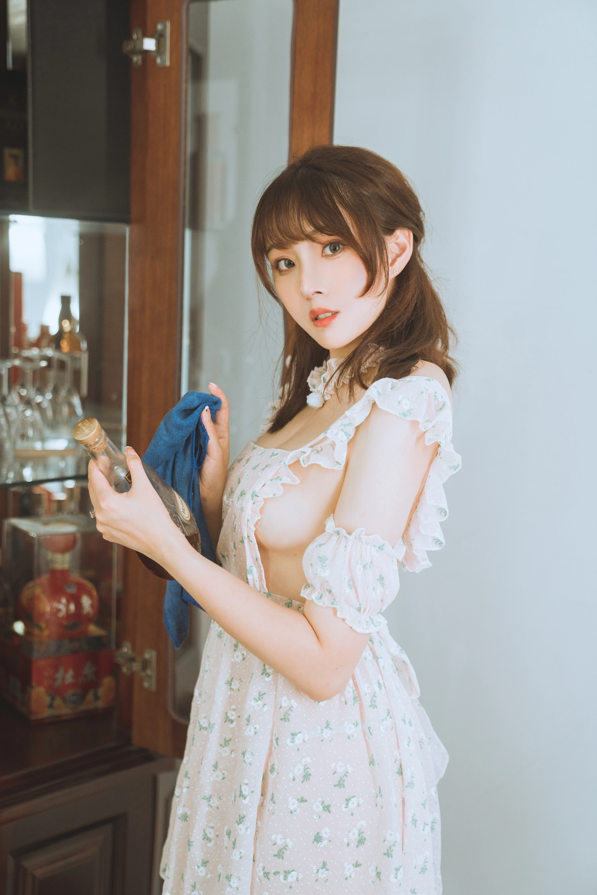 Natsuko夏夏子 – NO.075 碎花围裙 0